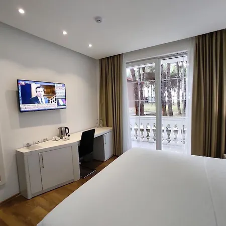 Ξενοδοχείο Prestige Durres