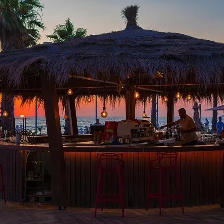 Отель Prestige Durres Керрет