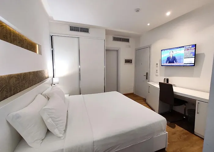 Prestige Durres 5* Qerret (Tirana)