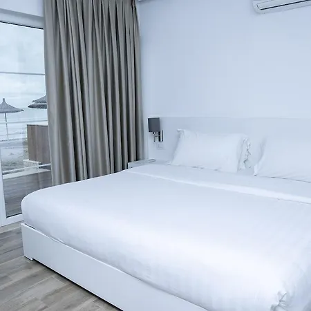 Prestige Durres ホテル 5*